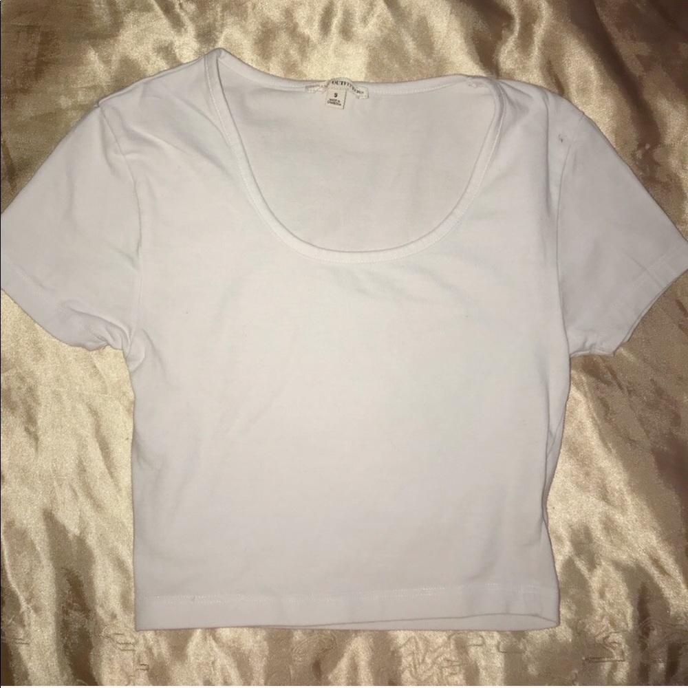 White crop top